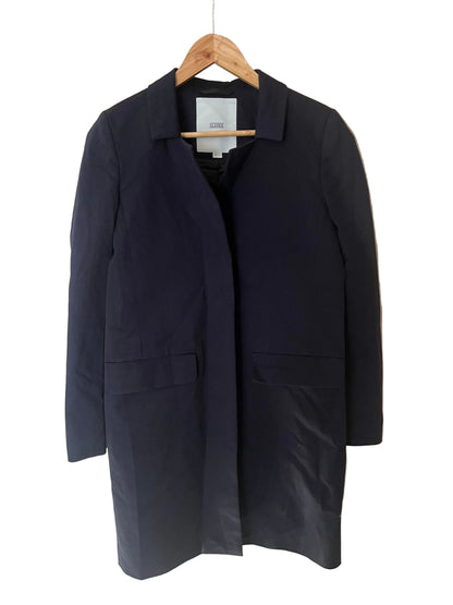 Closed Coat