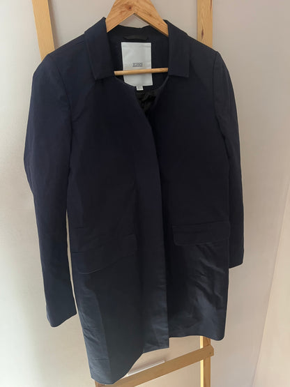 Closed Coat