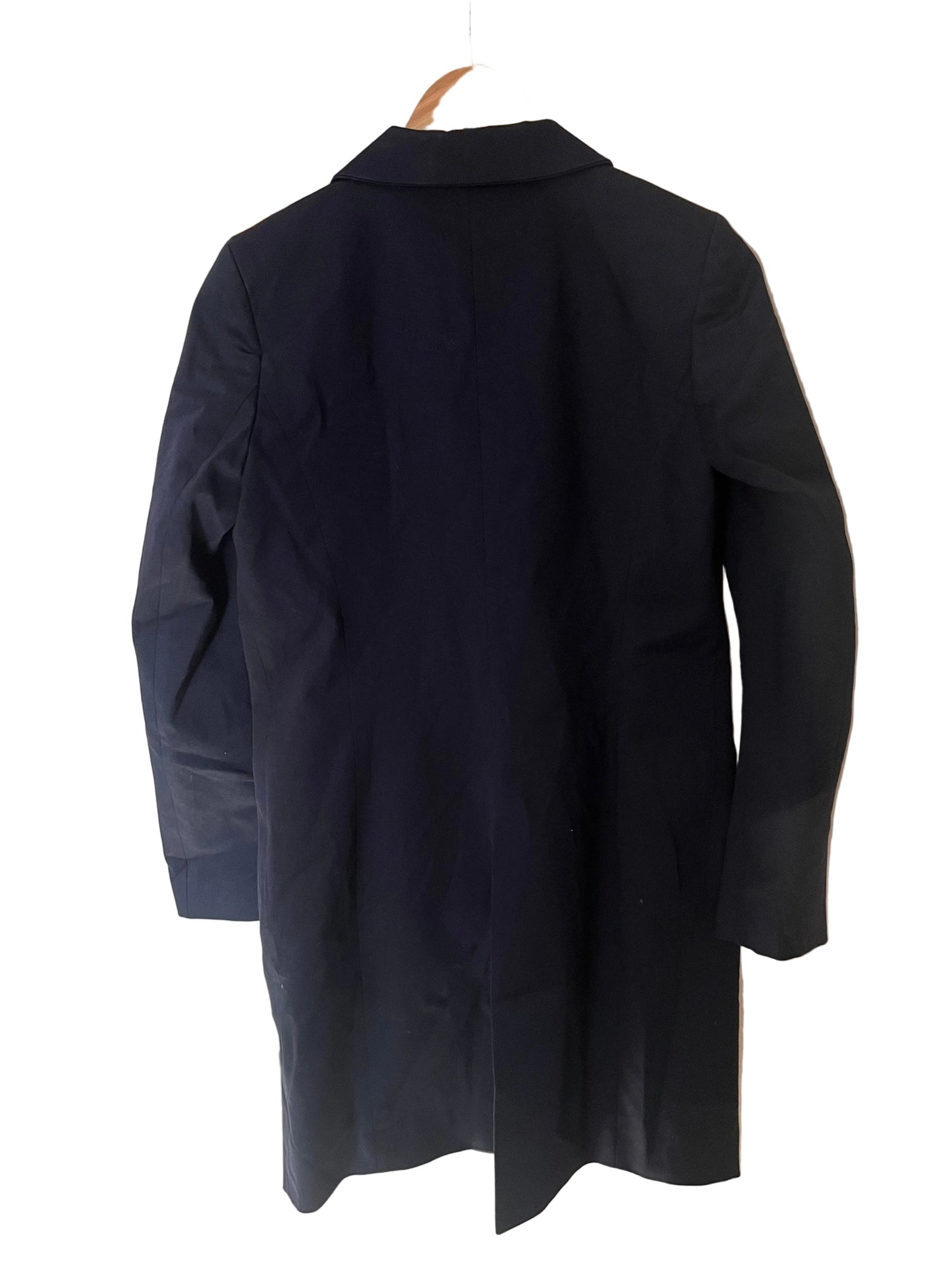 Closed Coat