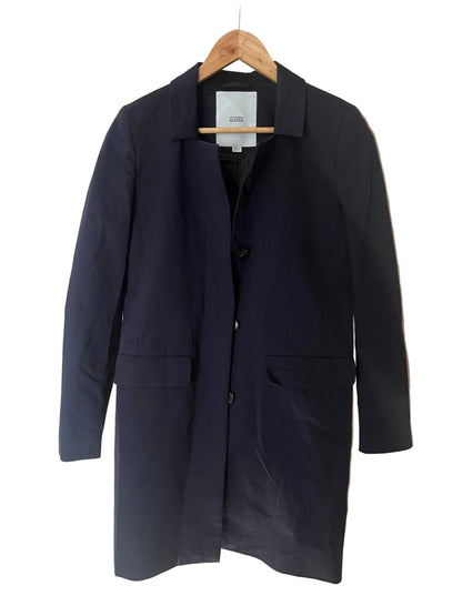 Closed Coat