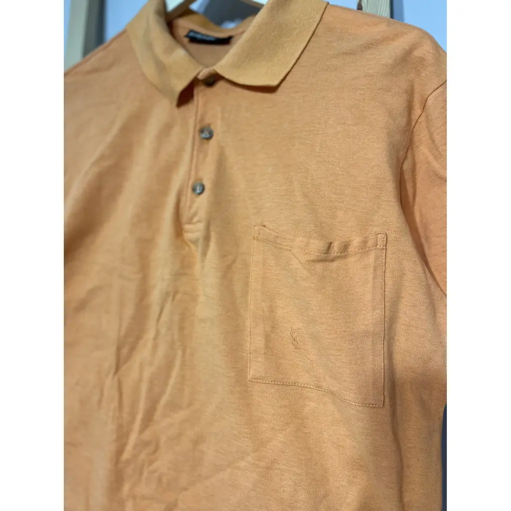 Yves Saint Laurent T-Shirt