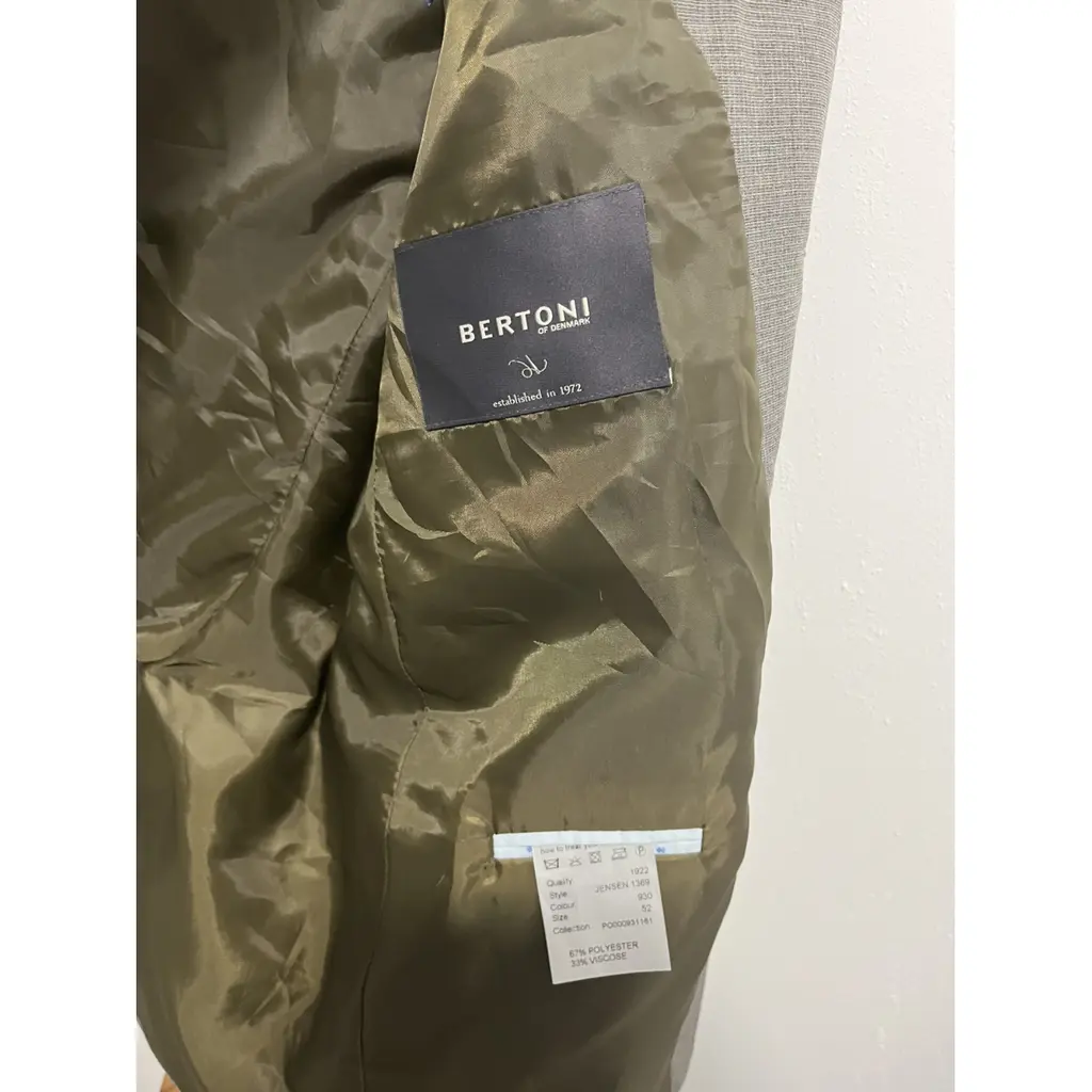 Bertoni Men Suit