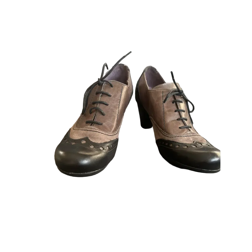 Wonders Heels